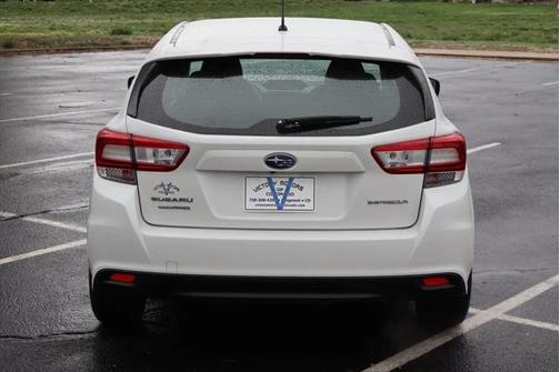 2019 Subaru Impreza 2.0i