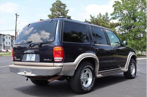 2000 Ford Explorer Eddie Bauer