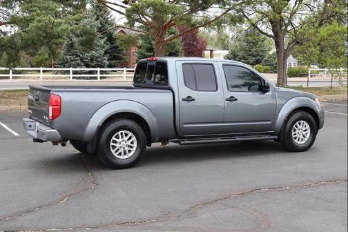 Gun Metallic 2017 Nissan Frontier SV