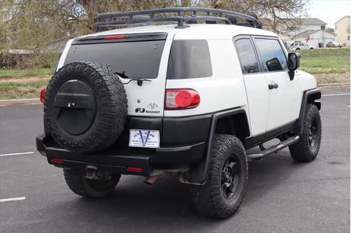 2010 Toyota FJ Cruiser Base