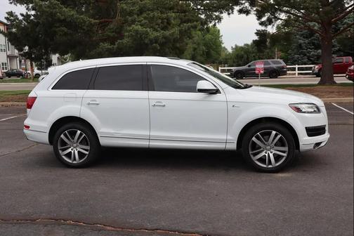 White 2014 Audi Q7 3.0T Premium Plus