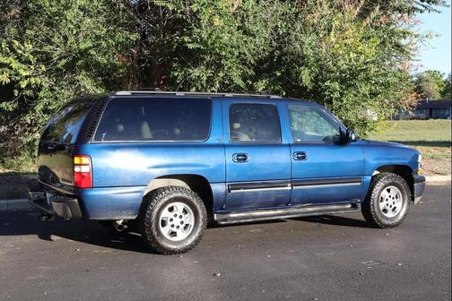 2001 Chevrolet Suburban 1500 LT