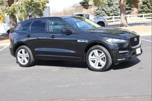 2018 Jaguar F-PACE 30t R-Sport