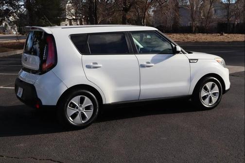 2015 Kia Soul Base