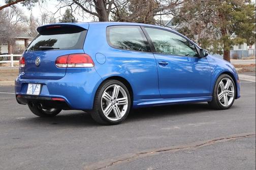 2013 Volkswagen Golf R 4-Door w/DCC & Navigation
