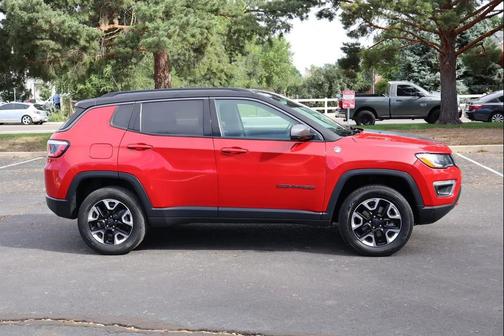 Redline Pearlcoat 2018 Jeep Compass Trailhawk