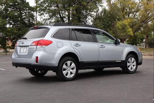 2012 Subaru Outback 2.5i Premium