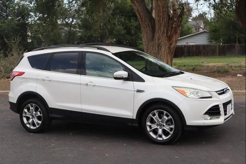 White Platinum Tricoat 2013 Ford Escape SEL