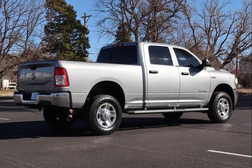 2021 RAM 2500 Tradesman Crew Cab 4x4 6'4' Box