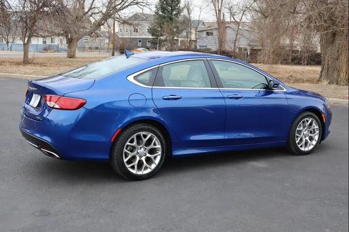 2015 Chrysler 200 C