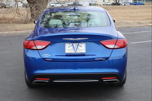2015 Chrysler 200 C