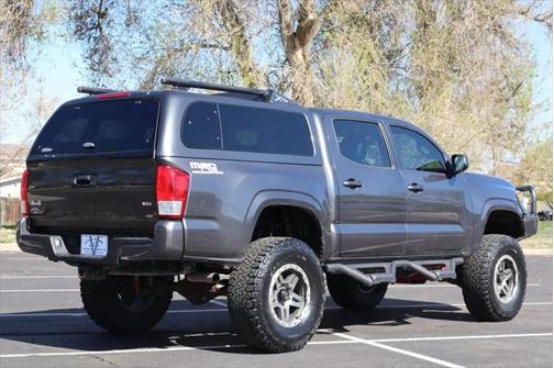 2017 Toyota Tacoma SR5