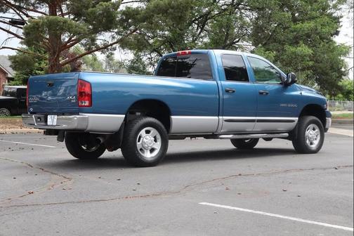 Blue 2004 Dodge Ram 2500 SLT Quad Cab