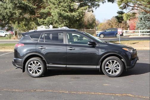 2017 Toyota RAV4 Hybrid Limited