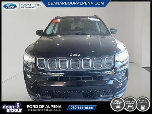Black 2022 Jeep Compass LATITUDE LUX