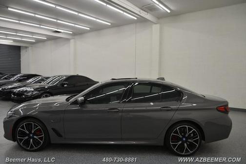 2022 BMW 530e Base