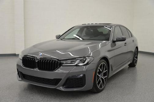 2022 BMW 530 i