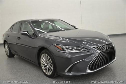 2023 Lexus ES 300h Luxury