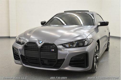 Vegas Red Metallic 2025 BMW M440 i