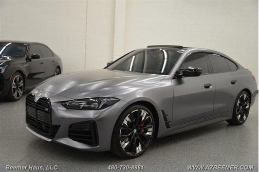 Vegas Red Metallic 2025 BMW M440 i