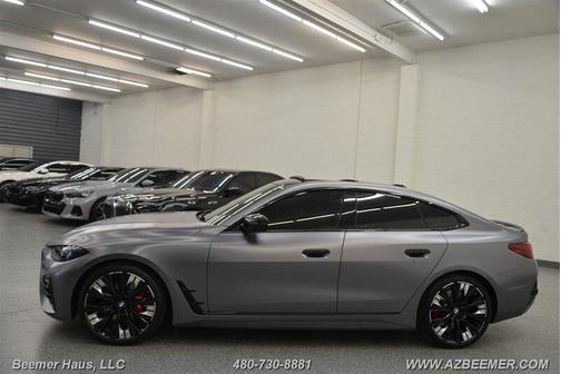 Vegas Red Metallic 2025 BMW M440 i
