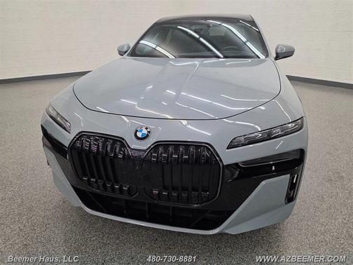 Brooklyn Grey Metallic 2024 BMW 760 xDrive