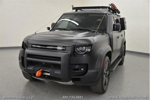 2023 Land Rover Defender 130 SE
