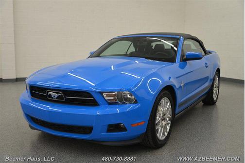 2012 Ford Mustang V6