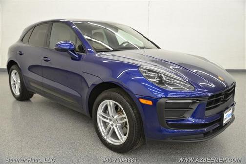 2023 Porsche Macan Base