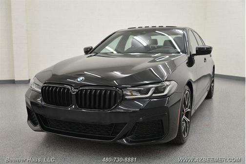 Black Sapphire Metallic 2023 BMW 530 i