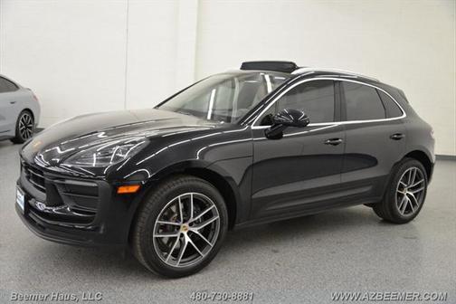 2023 Porsche Macan Base