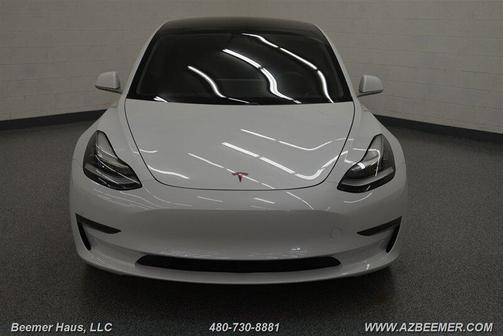 2020 Tesla Model 3 Standard Range