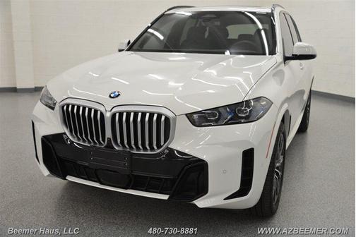 Alpine White 2025 BMW X5 xDrive40i