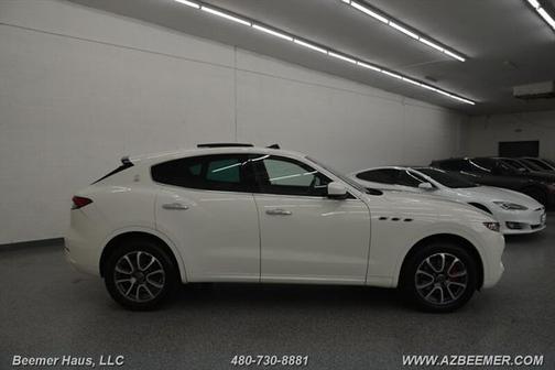 2021 Maserati Levante Base