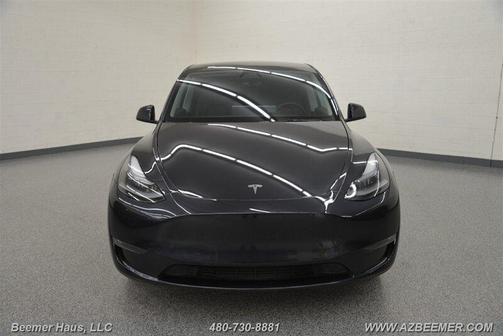 2024 Tesla Model Y Long Range Dual Motor All-Wheel Drive