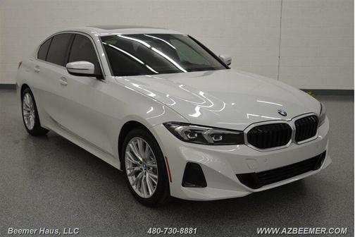 Mineral White Metallic 2024 BMW 330 330i