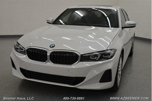 Mineral White Metallic 2024 BMW 330 330i