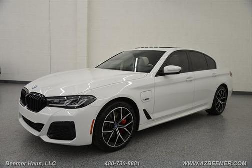 2022 BMW 530e Base