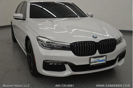 2019 BMW 740 740i