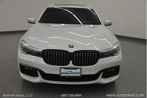 2019 BMW 740 740i