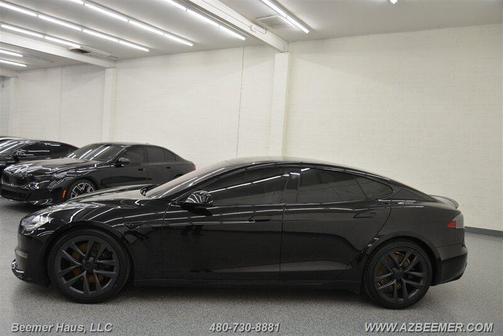 2022 Tesla Model S Plaid