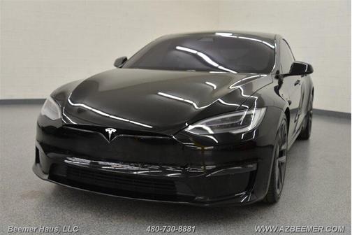 2022 Tesla Model S Plaid