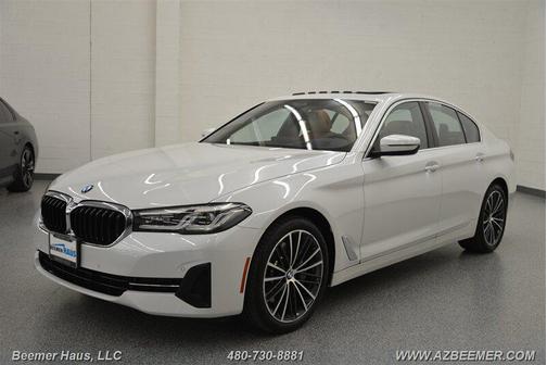 Mineral White Metallic 2023 BMW 530 i