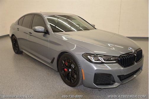 Skyscraper Grey Metallic 2023 BMW 530 i