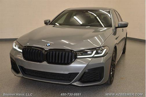 Skyscraper Grey Metallic 2023 BMW 530 i