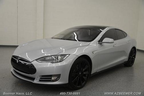 2013 Tesla Model S Performance