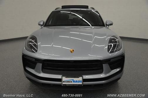 2022 Porsche Macan Base
