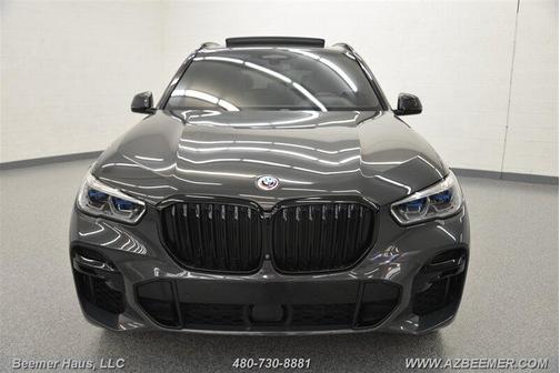 Dravit Grey Metallic 2023 BMW X5 M50i
