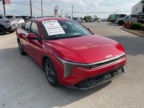 Currant Red 2025 Kia K4 LXS