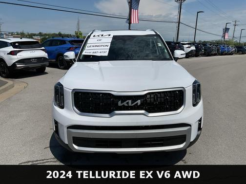 Glacial White Pearl 2024 Kia Telluride EX